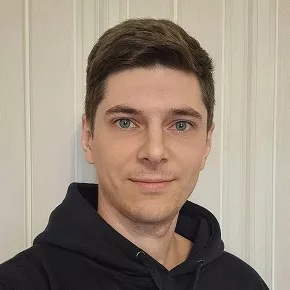 Сергій Новіков